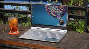 Từng là phao cứu sinh dành cho Apple, iMac giờ đây chỉ đóng góp hơn 10% tổng doanh thu của hãng